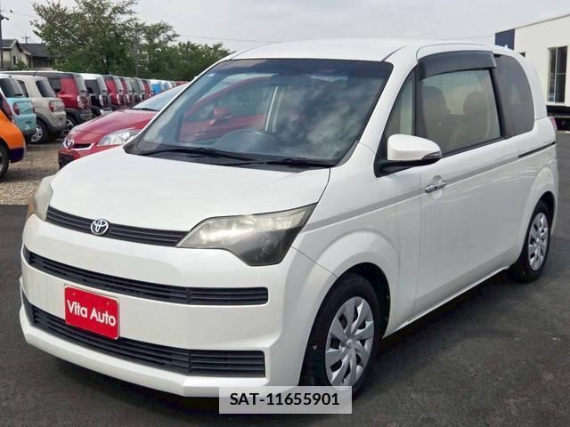 Toyota SPADE 2013-07 7815449-15