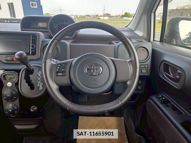 Toyota SPADE 2013-07 7815449-18
