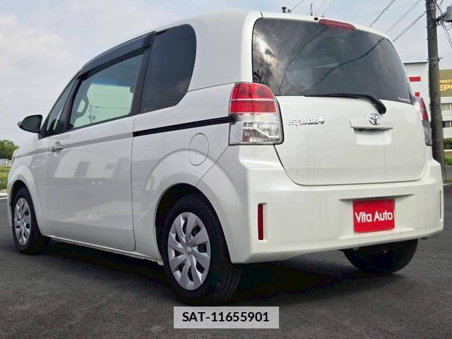Toyota SPADE 2013-07 7815449-19