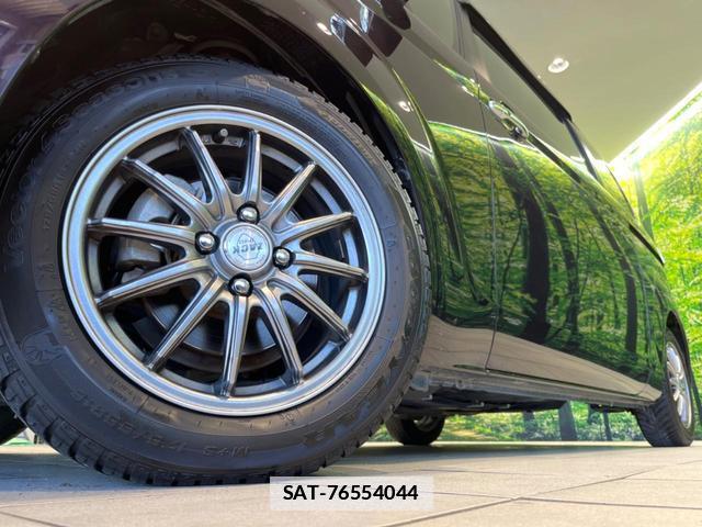Toyota SPADE 2015-09 7818546-12