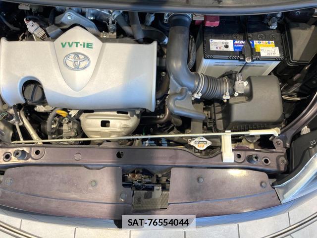 Toyota SPADE 2015-09 7818546-17