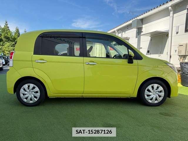 Toyota SPADE 2017-06 7819904-18