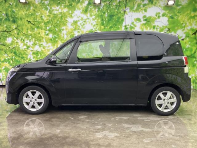 Toyota SPADE 2012-07 7821624-1