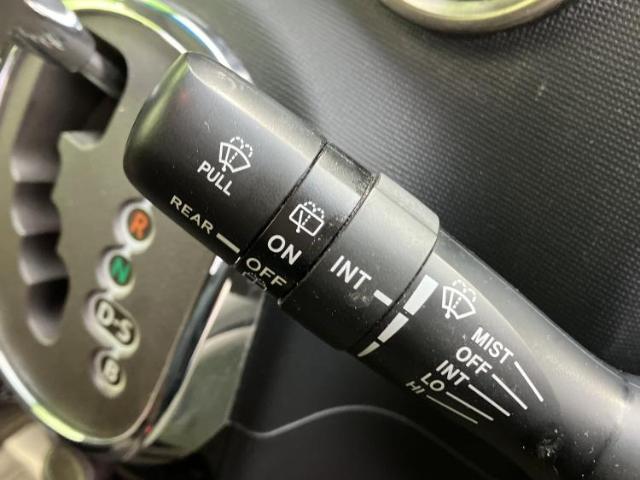 Toyota SPADE 2012-07 7821624-14