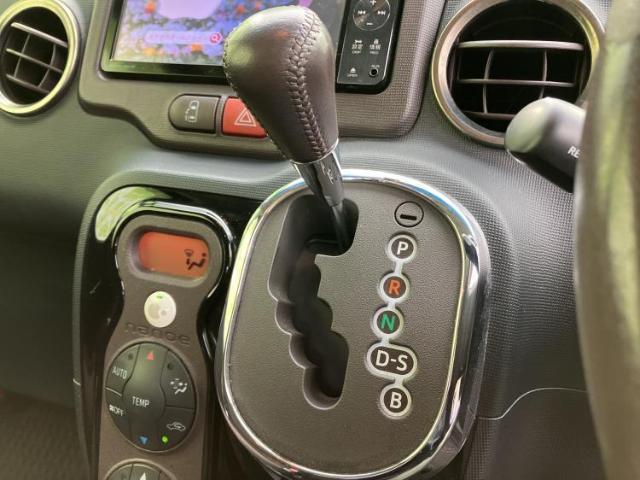 Toyota SPADE 2012-07 7821624-15