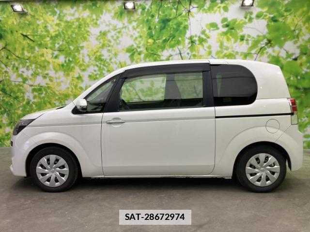 Toyota SPADE 2013-03 7821766-1