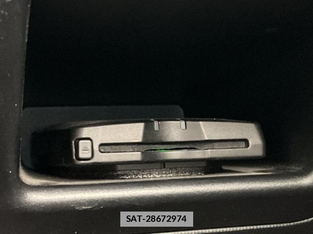 Toyota SPADE 2013-03 7821766-16