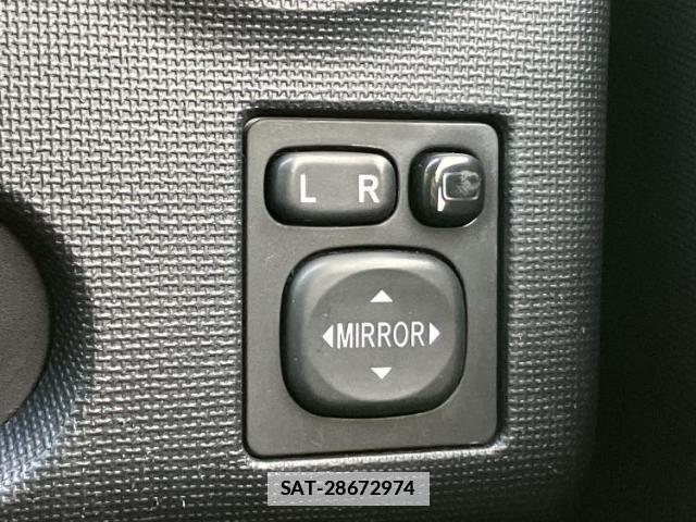 Toyota SPADE 2013-03 7821766-17