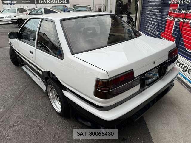 Toyota SPRINTER TRUENO 1986-08 7823146-1