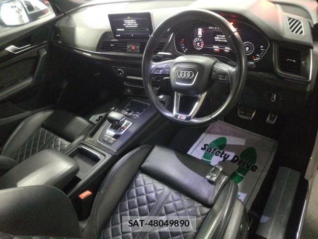 Audi SQ5 2017-10 7814908-2