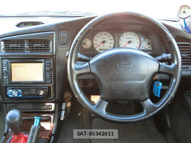 Nissan STAGEA 2000-07 7823180-17