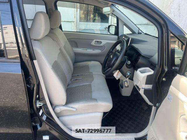 Subaru STELLA 2017-10 7816969-10