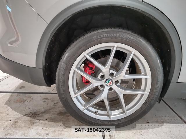 ALFA ROMEO STELVIO 2019-06 7812195-12