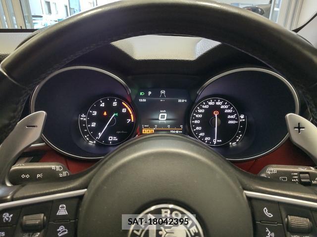 ALFA ROMEO STELVIO 2019-06 7812195-19