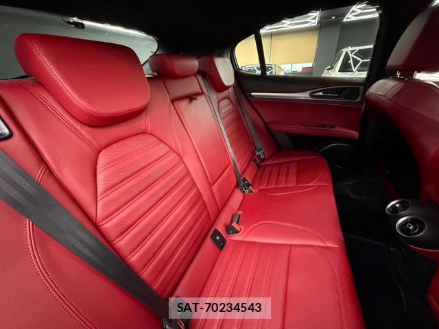 ALFA ROMEO STELVIO 2018-11 7816883-17