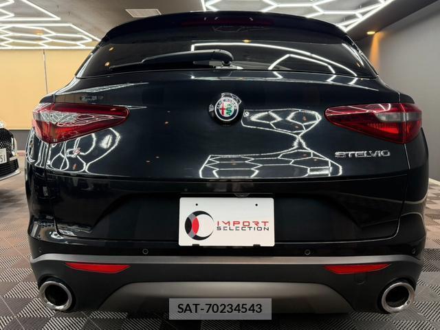 ALFA ROMEO STELVIO 2018-11 7816883-5