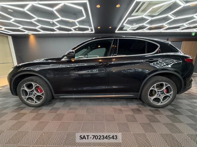 ALFA ROMEO STELVIO 2018-11 7816883-7
