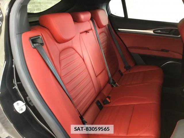 ALFA ROMEO STELVIO 2020-03 7817811-10