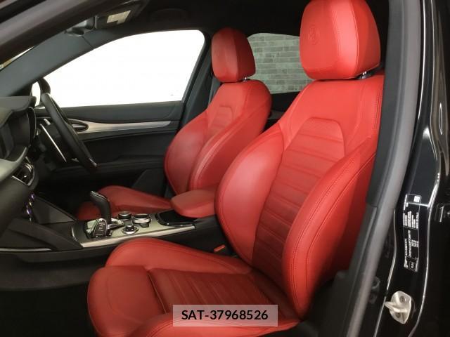 ALFA ROMEO STELVIO 2023-05 7817859-11