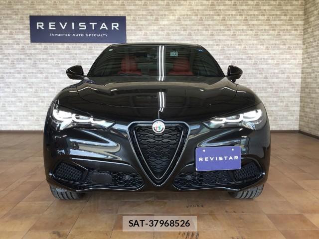 ALFA ROMEO STELVIO 2023-05 7817859-2