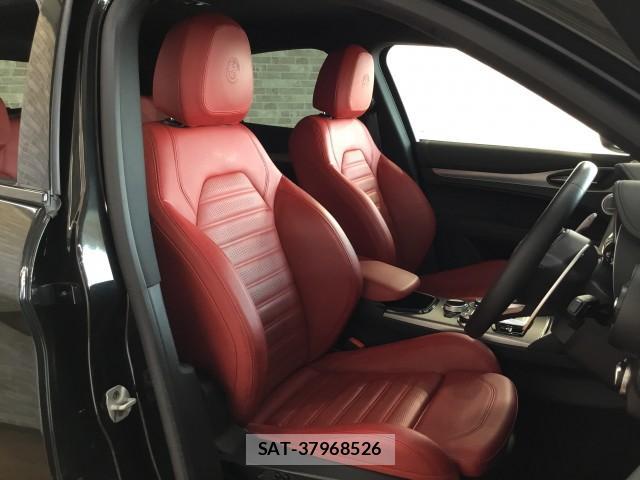 ALFA ROMEO STELVIO 2023-05 7817859-9