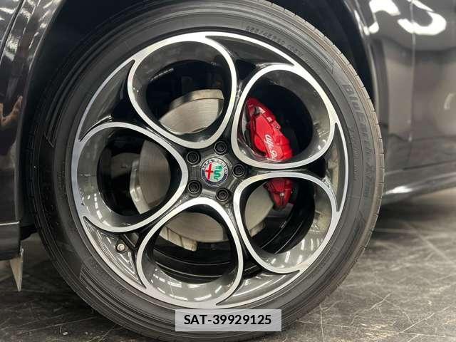 ALFA ROMEO STELVIO 2021-07 7823280-10