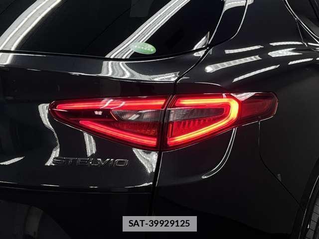 ALFA ROMEO STELVIO 2021-07 7823280-14