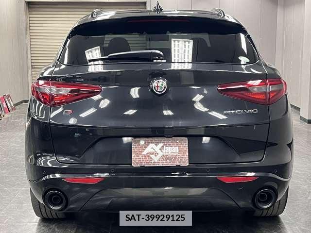 ALFA ROMEO STELVIO 2021-07 7823280-7