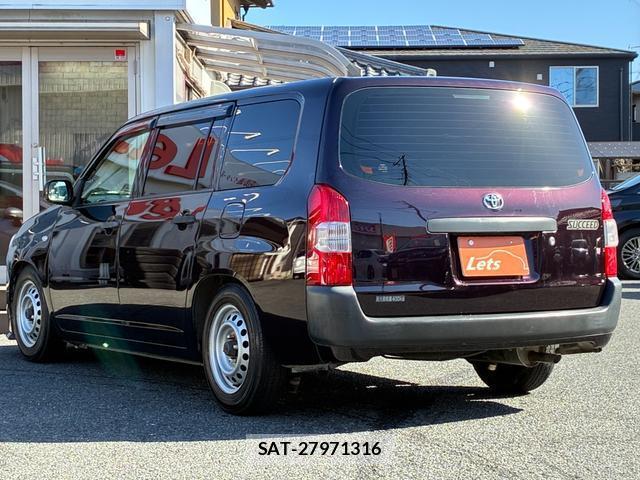 Toyota SUCCEED 2017-06 7811832-10
