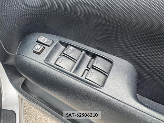 Toyota SUCCEED 2015-04 7811931-18