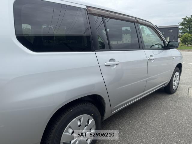 Toyota SUCCEED 2015-04 7811931-5