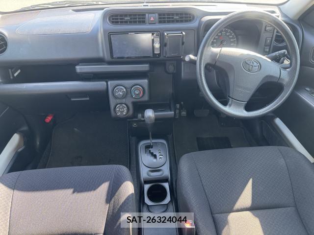 Toyota SUCCEED 2017-03 7811939-12