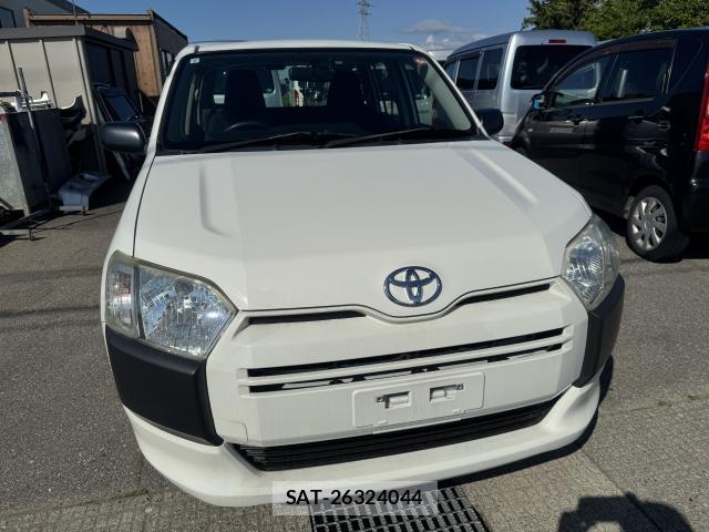 Toyota SUCCEED 2017-03 7811939-2