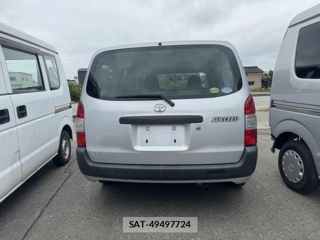 Toyota SUCCEED 2014-10 7811941-3