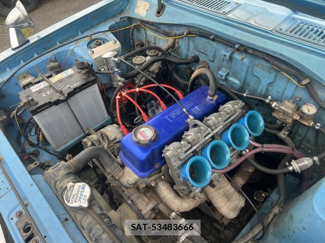 Nissan SUNNY TRUCK 1985-01 7817586-3