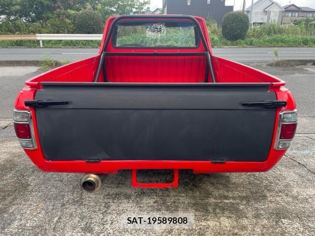 Nissan SUNNY TRUCK 1992-11 7822700-2