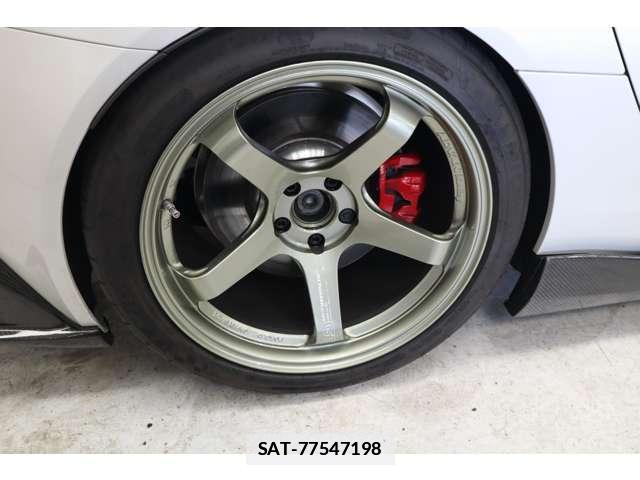 Toyota SUPRA 2024-08 7817011-11