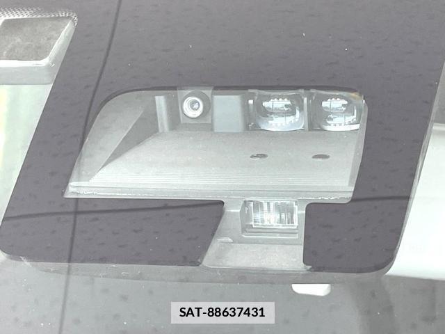 Suzuki SWIFT 2019-03 7815979-6