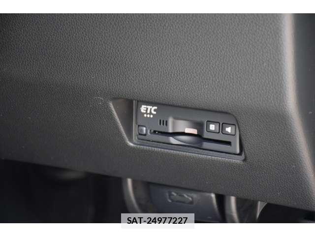 Suzuki SWIFT 2021-08 7816380-18