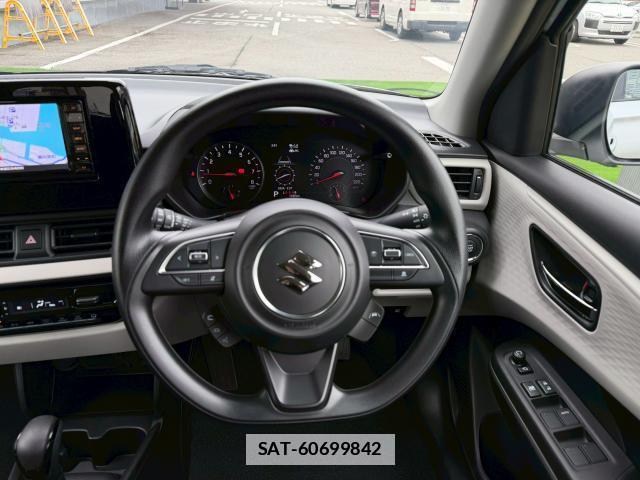 Suzuki SWIFT 2023-12 7816451-12