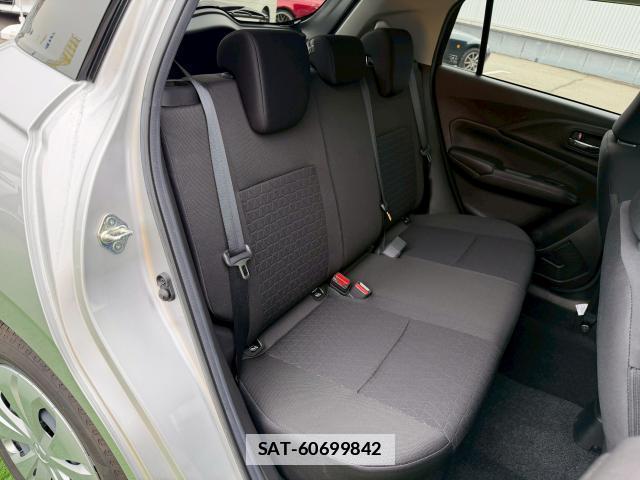 Suzuki SWIFT 2023-12 7816451-5