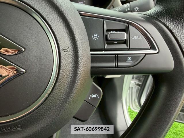 Suzuki SWIFT 2023-12 7816451-8
