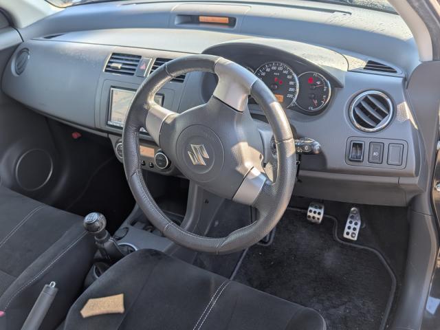 Suzuki SWIFT 2008-03 7819056-2