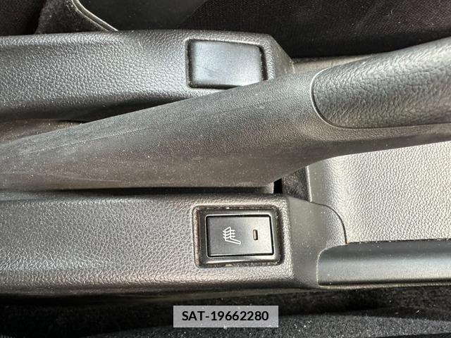 Suzuki SWIFT 2019-09 7819737-14