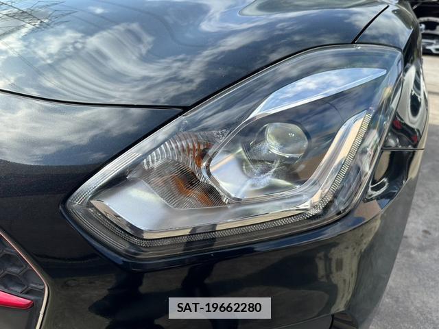 Suzuki SWIFT 2019-09 7819737-17