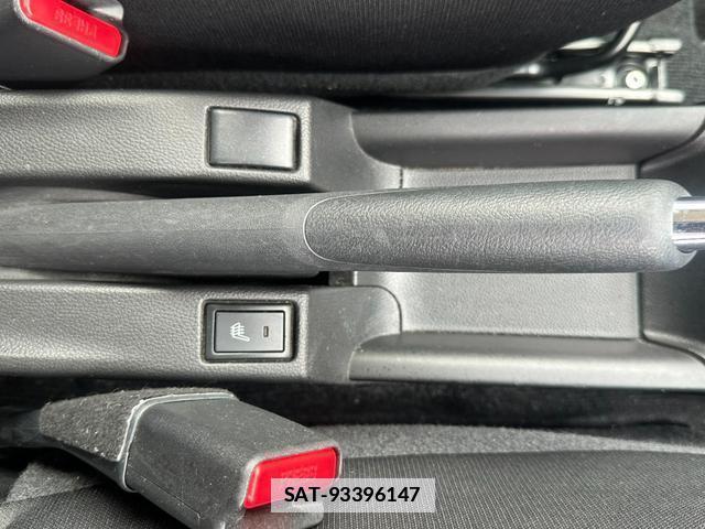 Suzuki SWIFT 2017-08 7819792-15