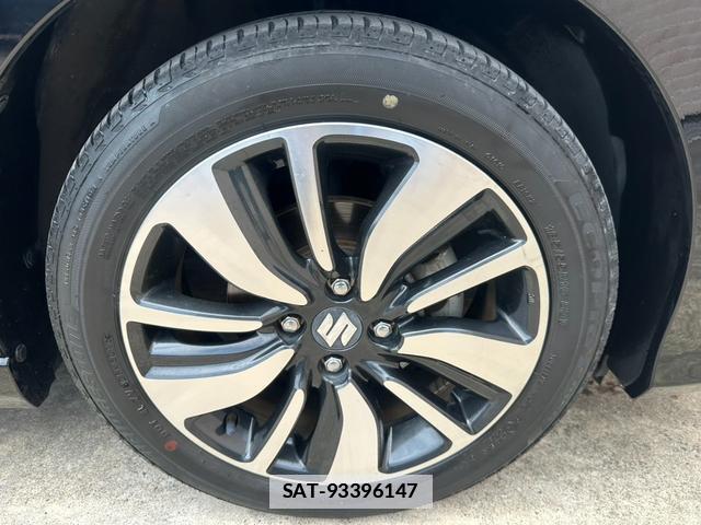 Suzuki SWIFT 2017-08 7819792-19