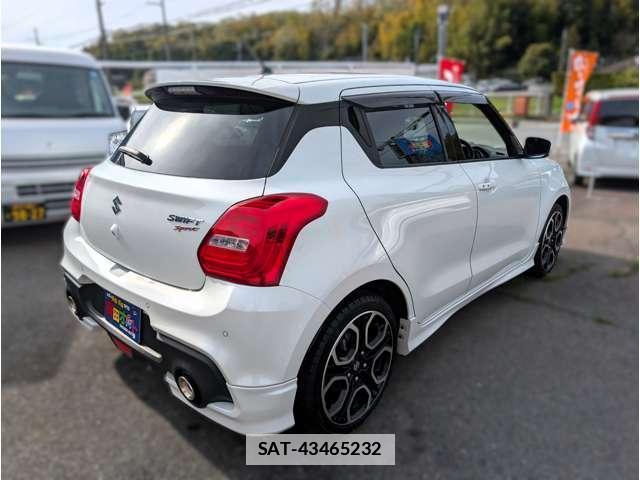 Suzuki SWIFT 2023-04 7820030-16