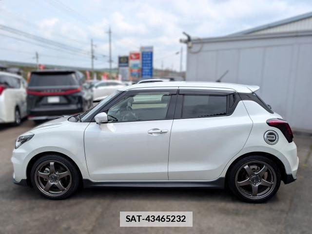 Suzuki SWIFT 2023-04 7820030-4