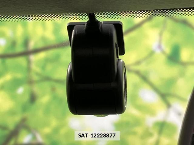 Suzuki SWIFT 2020-06 7821152-12